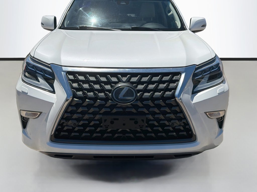 Used 2020 Lexus GX 460 Premium w/ Premium Package AWD/4WD image 2