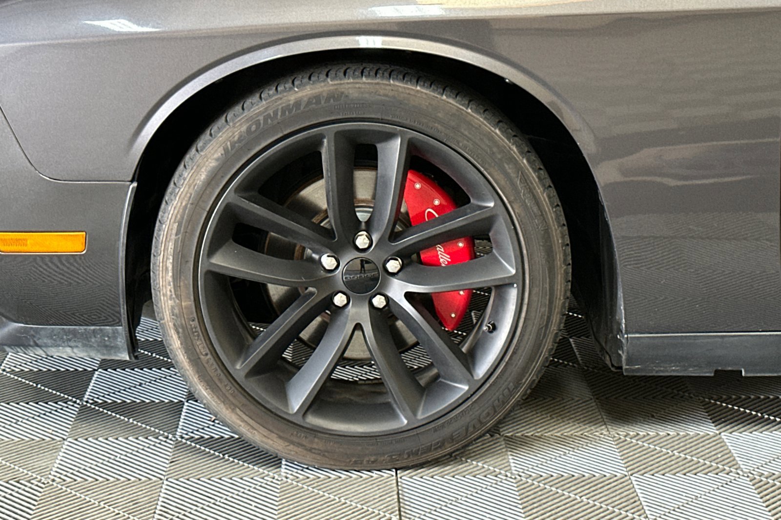 Used 2014 Dodge Challenger R/T w/ Blacktop Package image 39