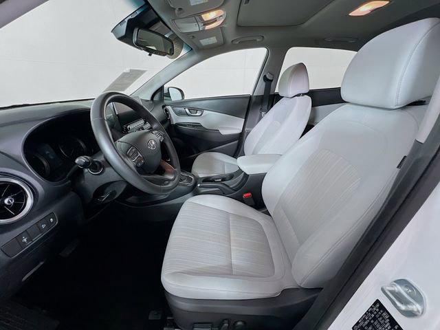 Used 2023 Hyundai Kona SEL w/ Convenience Package image 10