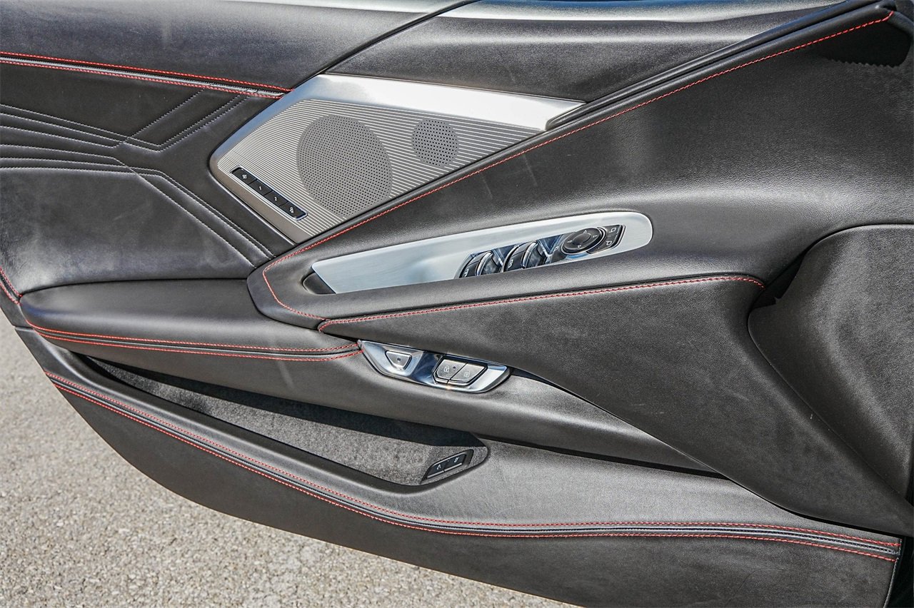 Used 2025 Chevrolet Corvette E-Ray w/ Battery Protection Package image 34