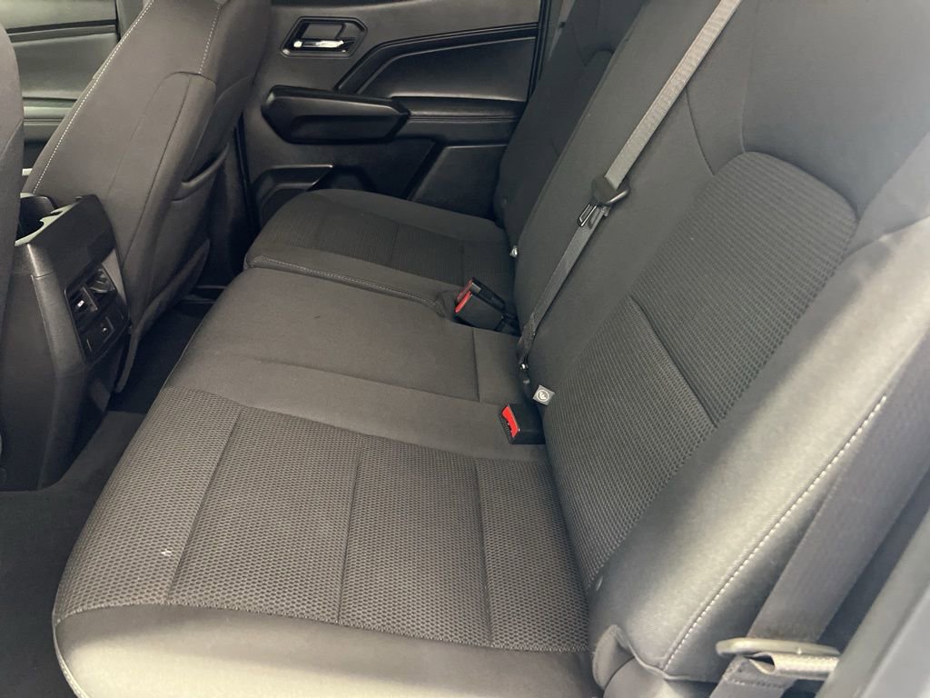 Used 2024 Chevrolet Colorado LT w/ LT Convenience Package image 35