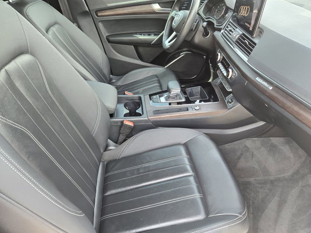 Certified 2023 Audi Q5 2.0T Premium w/ Convenience Package image 18