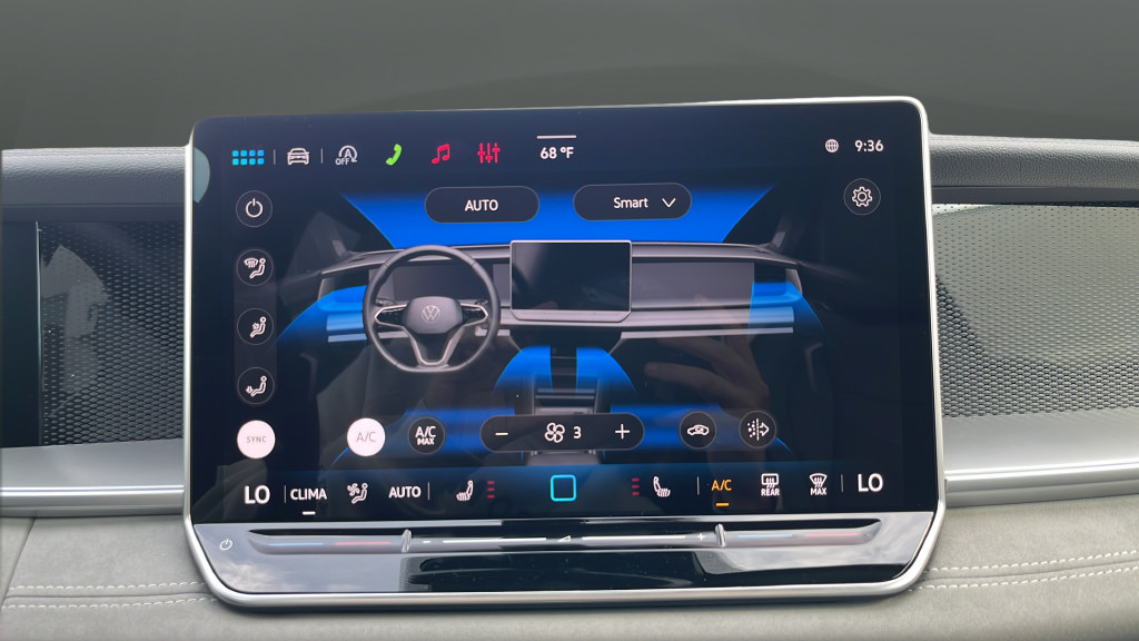 New 2026 Volkswagen Tiguan SE R-Line AWD/4WD image 18