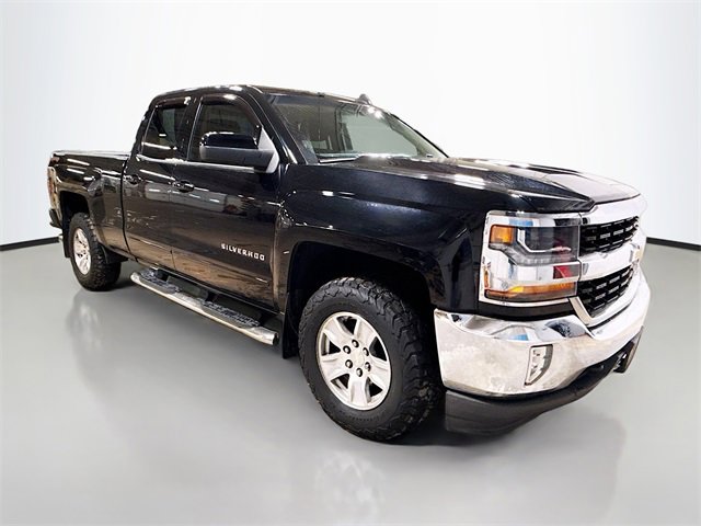 Used 2017 Chevrolet Silverado 1500 LT w/ All Star Edition image 5