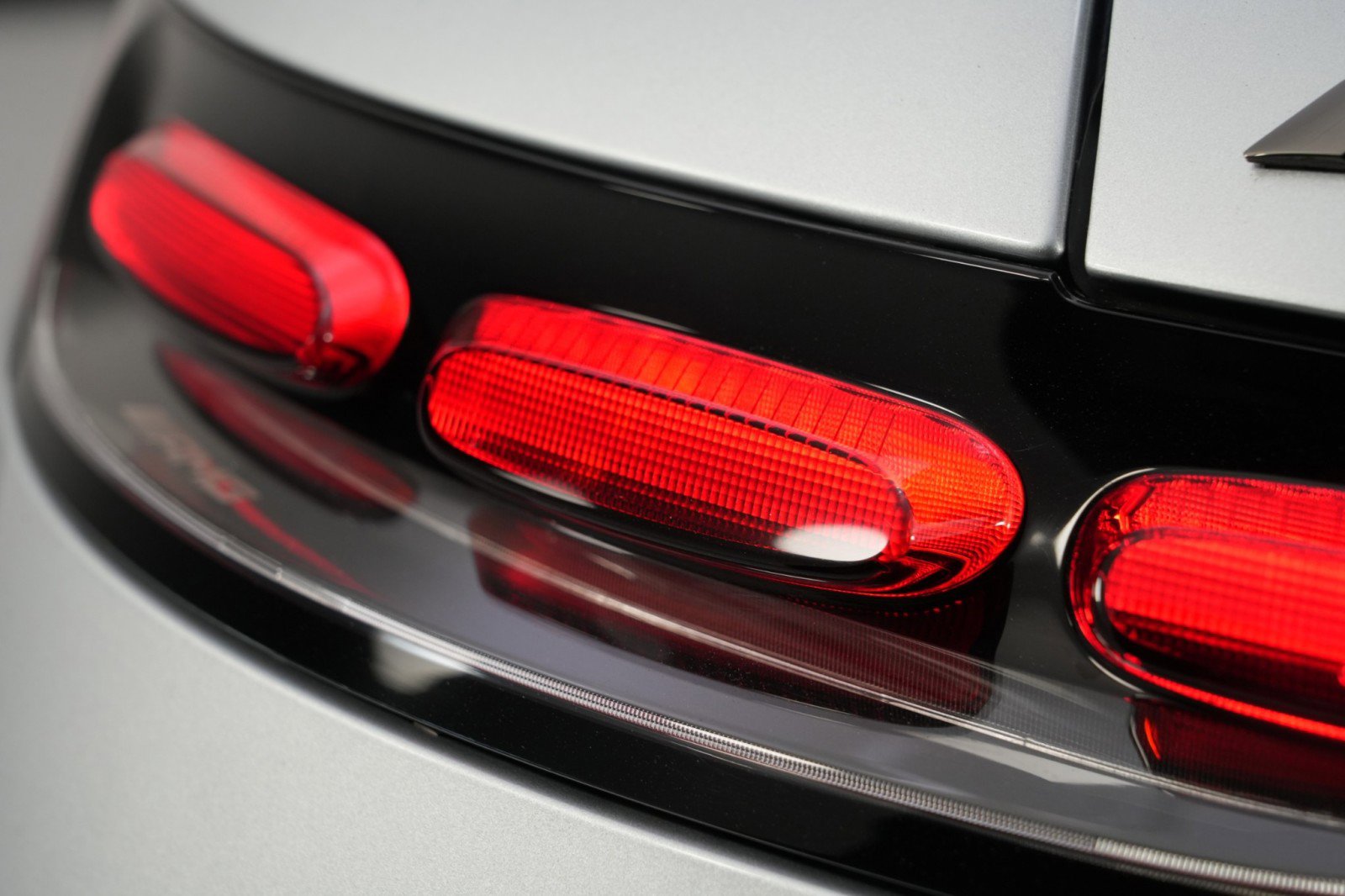 Used 2024 Mercedes-Benz AMG GT 63 image 75