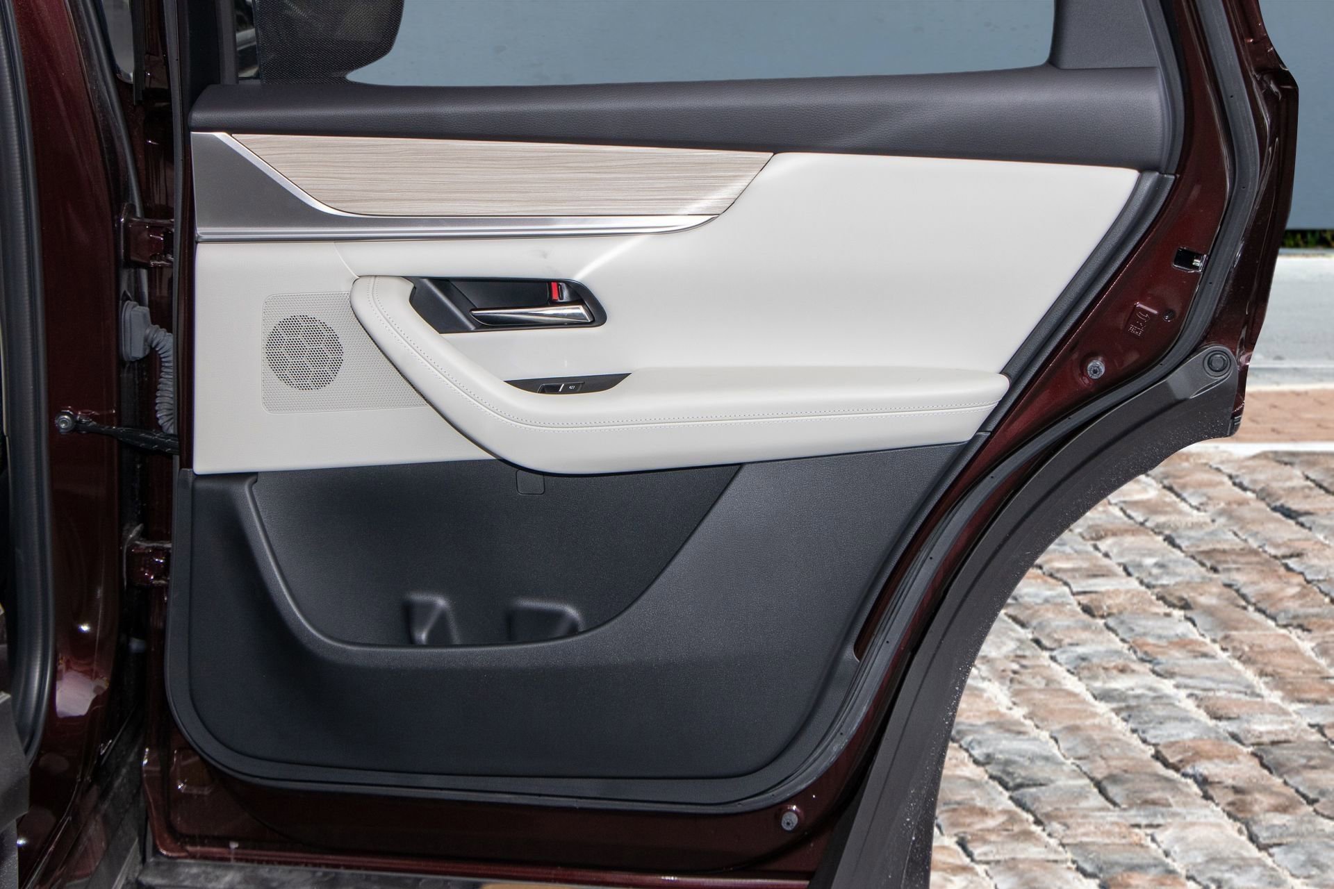 New 2024 MAZDA CX-90 3.3 Turbo w/ Premium Plus Pkg image 17