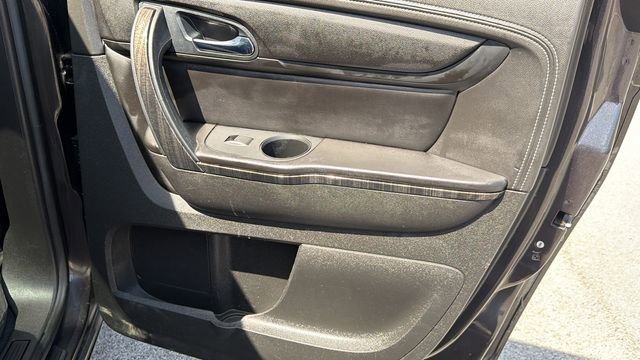 Used 2016 GMC Acadia SLT w/ Open Road Package AWD/4WD image 35