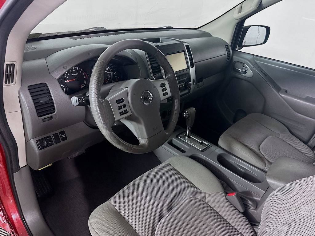 Used 2019 Nissan Frontier SV image 29