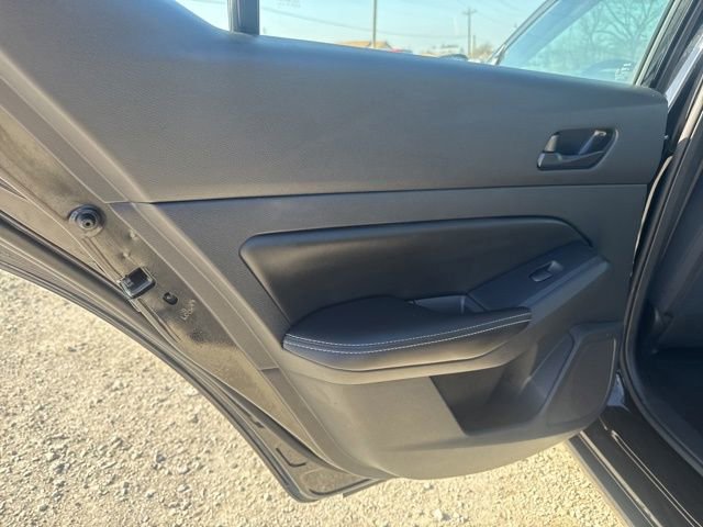 Used 2024 Nissan Altima 2.5 SV image 20