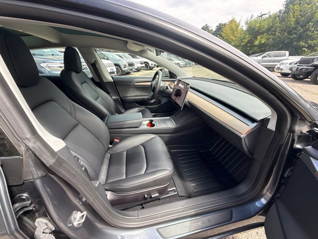 Used 2023 Tesla Model 3 Standard Range RWD image 17