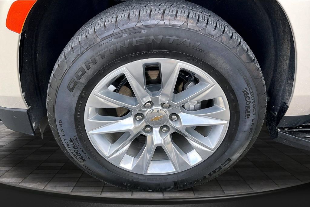 Used 2024 Chevrolet Tahoe Premier AWD/4WD image 9