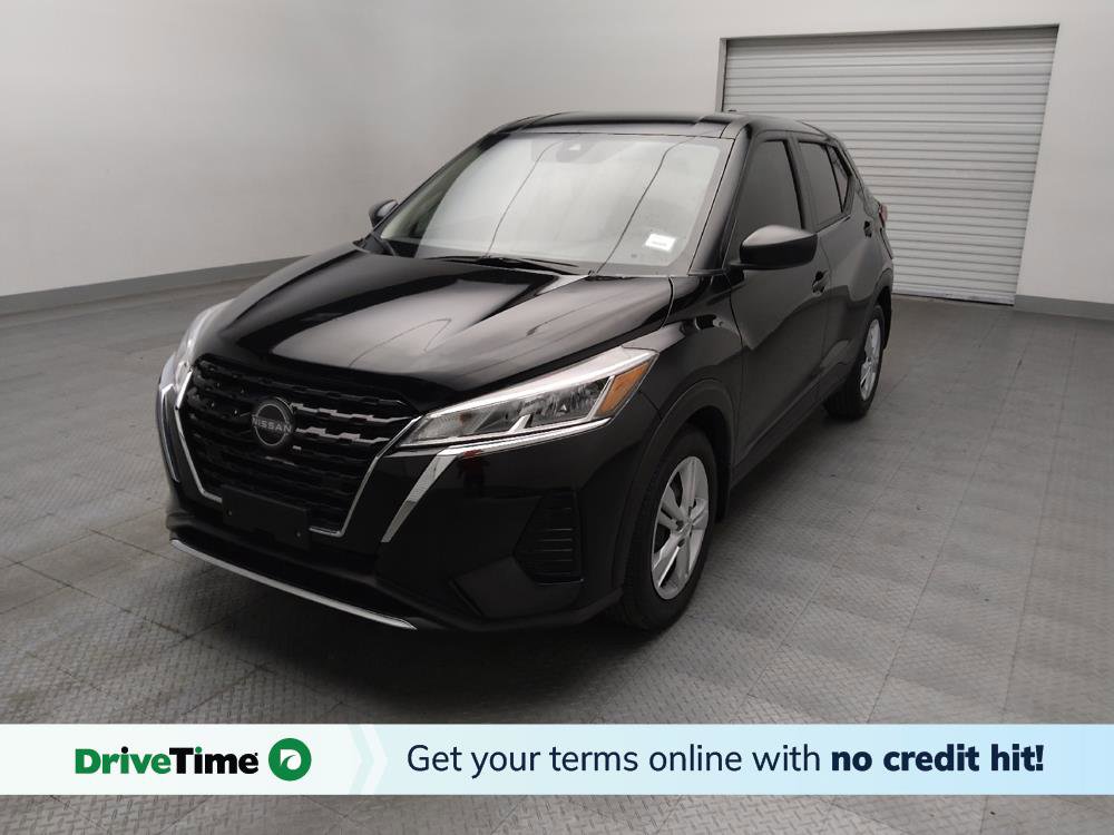 Used 2024 Nissan Kicks S FWD image 1