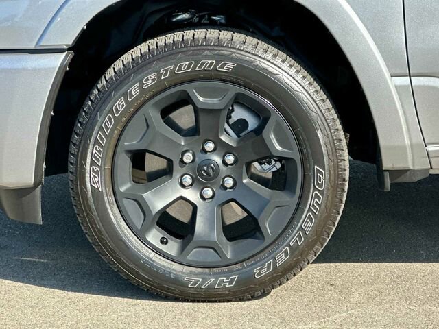 Used 2025 RAM 1500 Big Horn RWD image 34