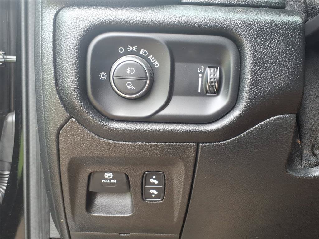 Used 2022 RAM 1500 Big Horn RWD image 18