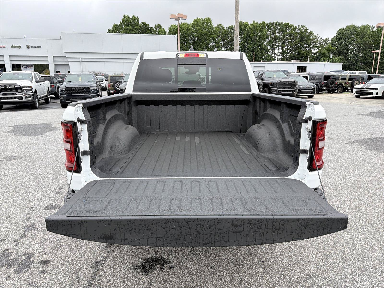 New 2026 RAM 1500 Warlock AWD/4WD image 17