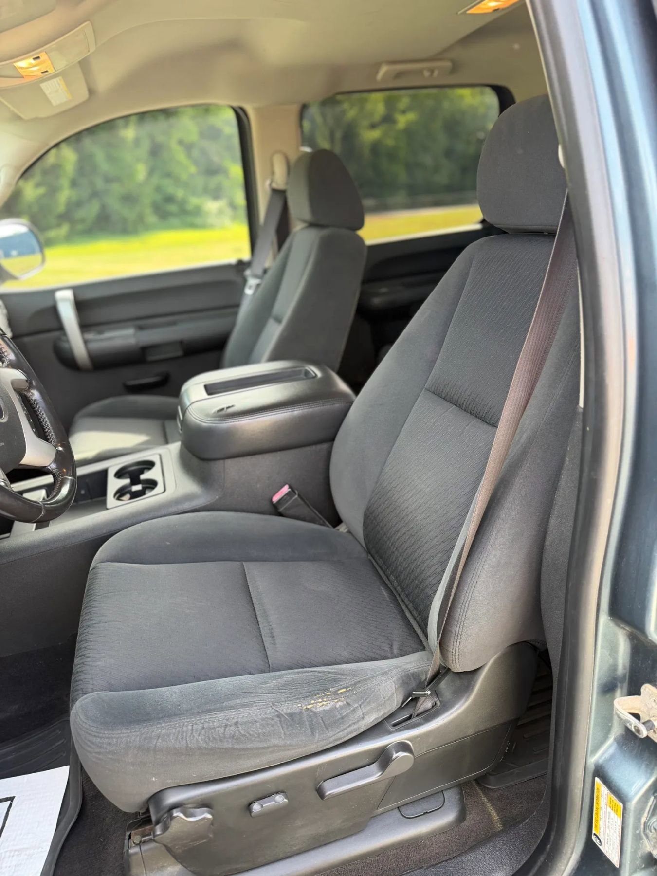 Used 2008 Chevrolet Silverado 2500 LT w/ 2LT Convenience Package AWD/4WD image 10