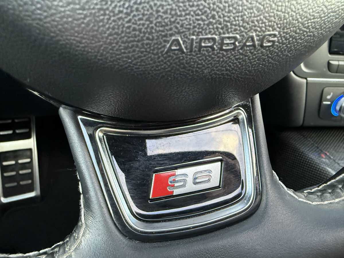 Used 2014 Audi S6 Prestige w/ Driver Assistance Package image 24