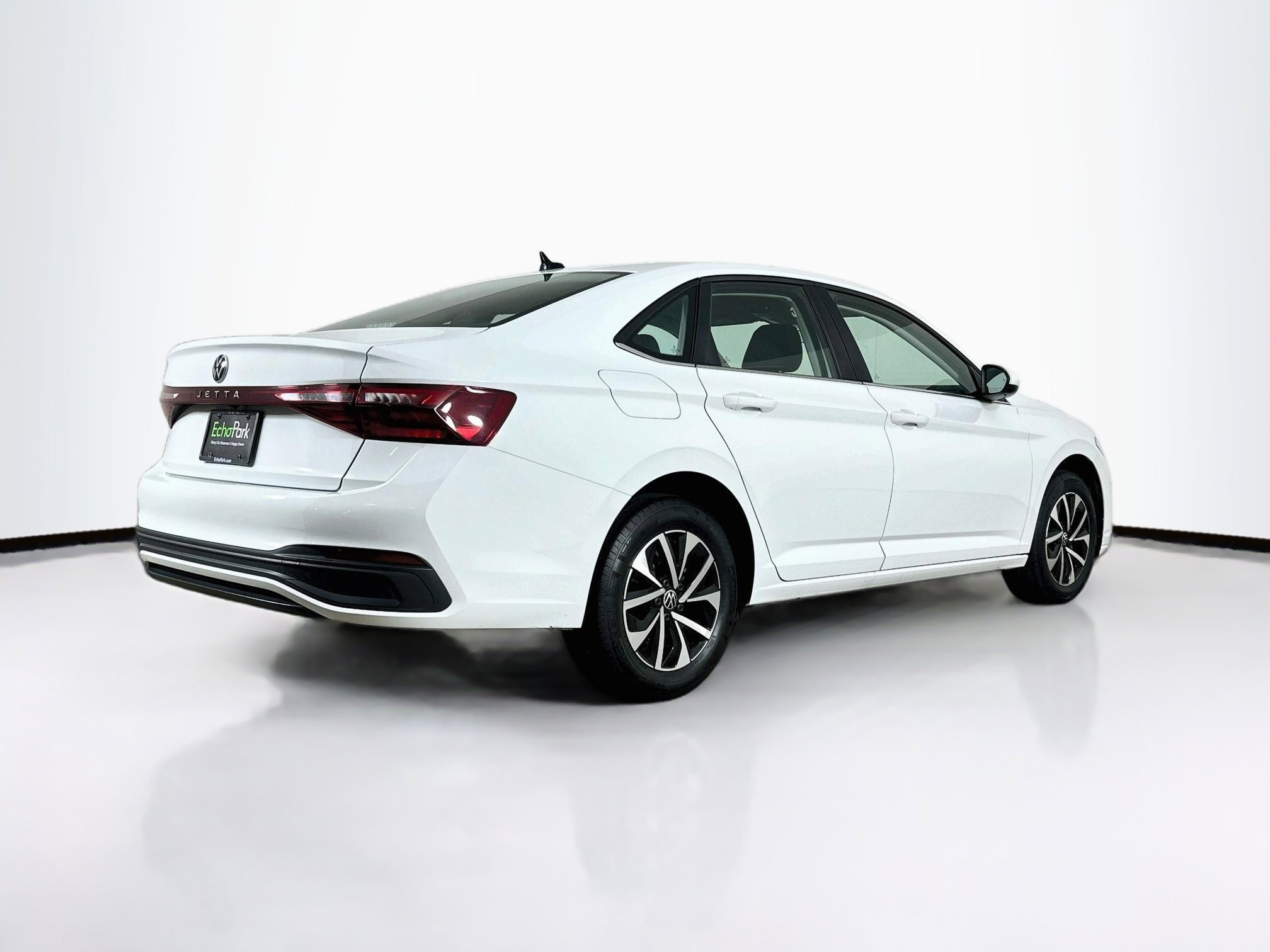 Used 2025 Volkswagen Jetta S FWD image 9