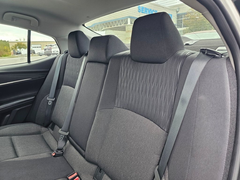 Used 2025 Toyota Camry LE FWD image 19