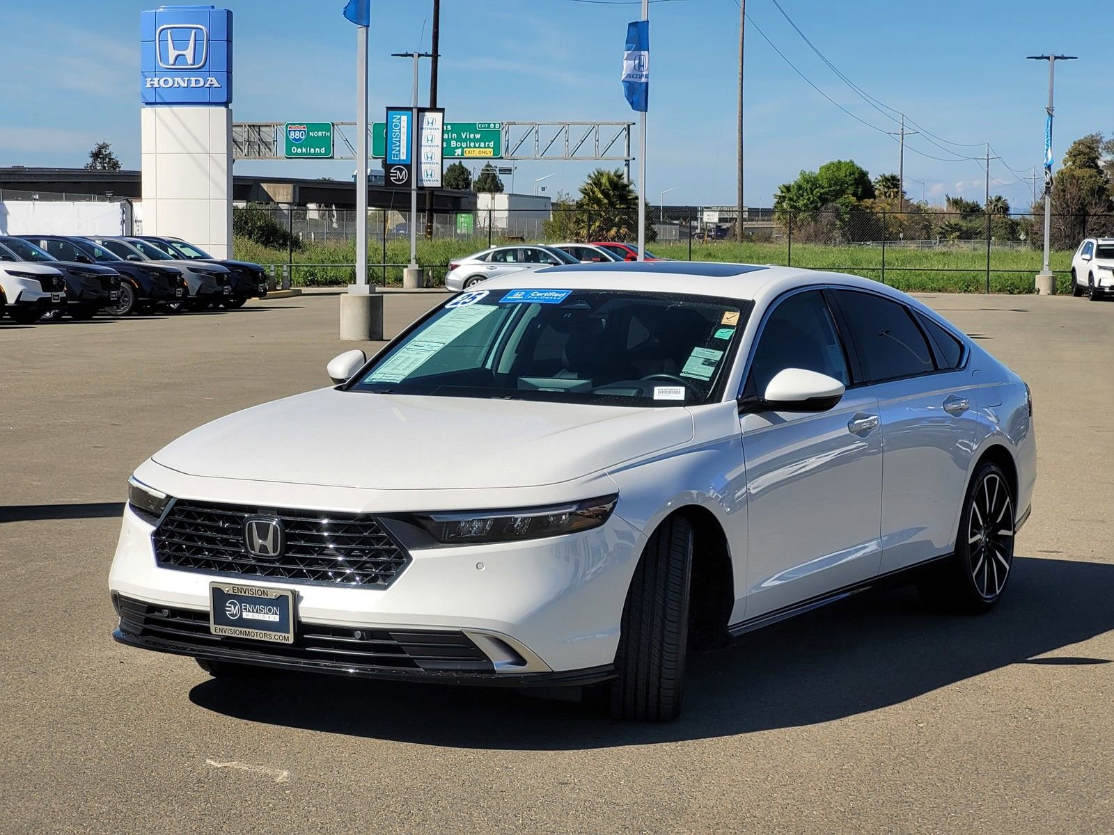 Certified 2025 Honda Accord Touring image 9