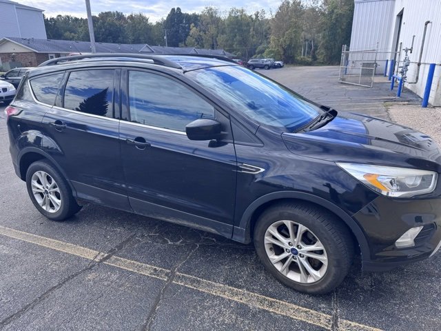Used 2017 Ford Escape SE w/ Equipment Group 201A