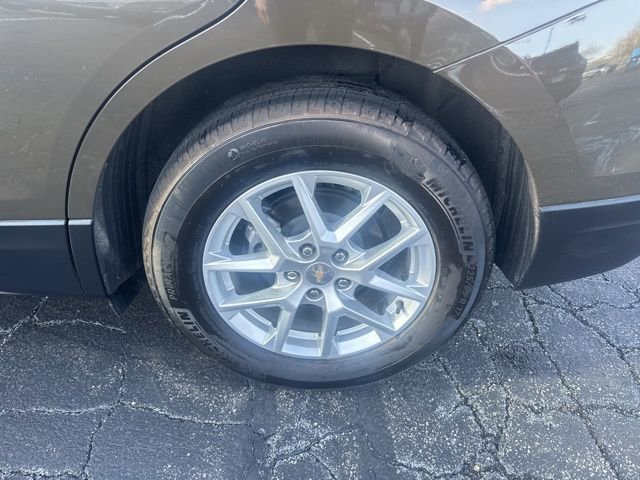 Used 2023 Chevrolet Equinox LT image 16