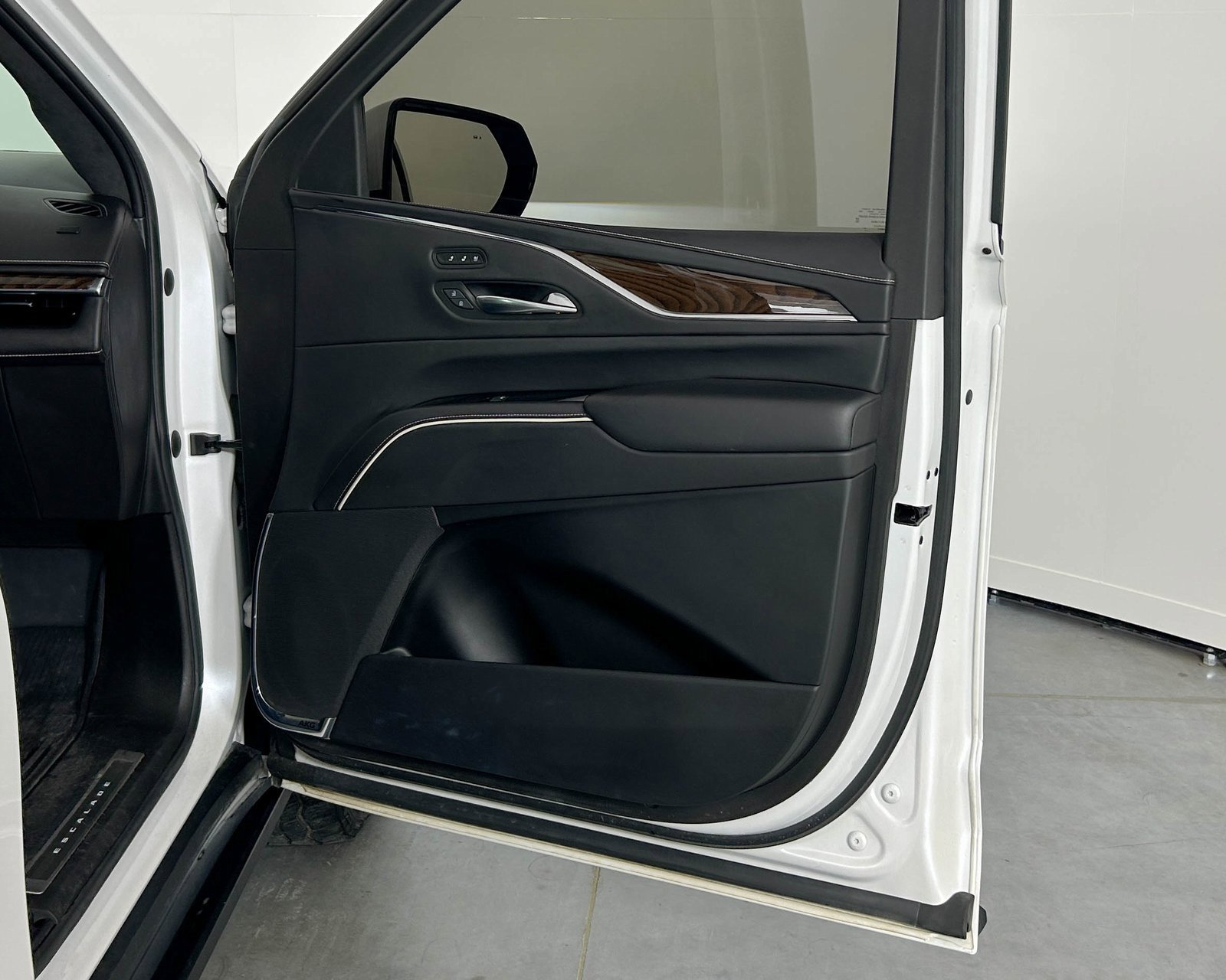 Used 2022 Cadillac Escalade Sport Platinum w/ LPO, Floor Liner Package image 16
