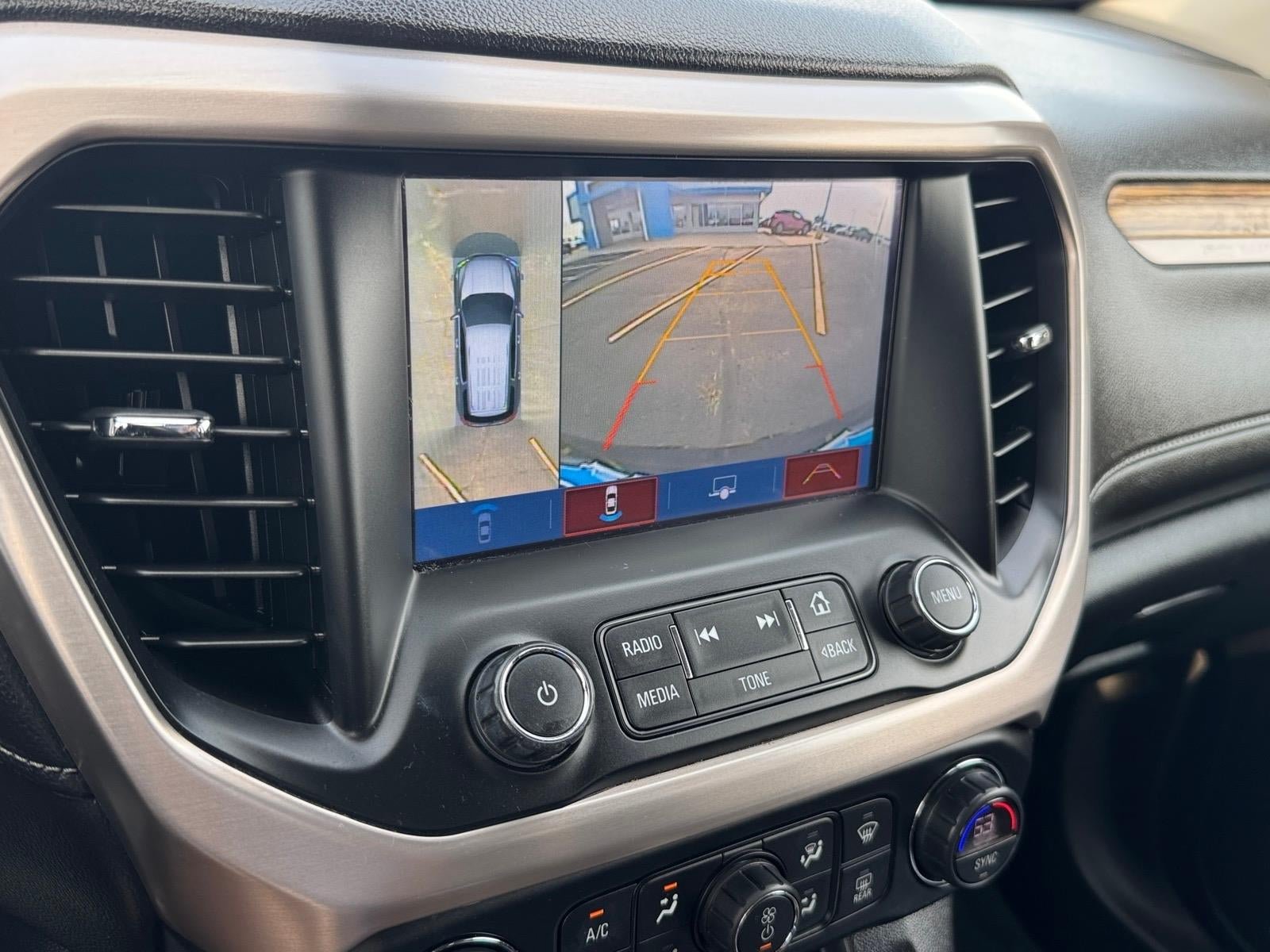 Used 2019 GMC Acadia Denali w/ Technology Package AWD/4WD image 14