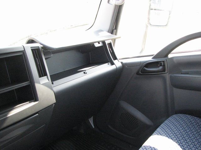 New 2024 Chevrolet Low Cab Forward 5500XG image 31