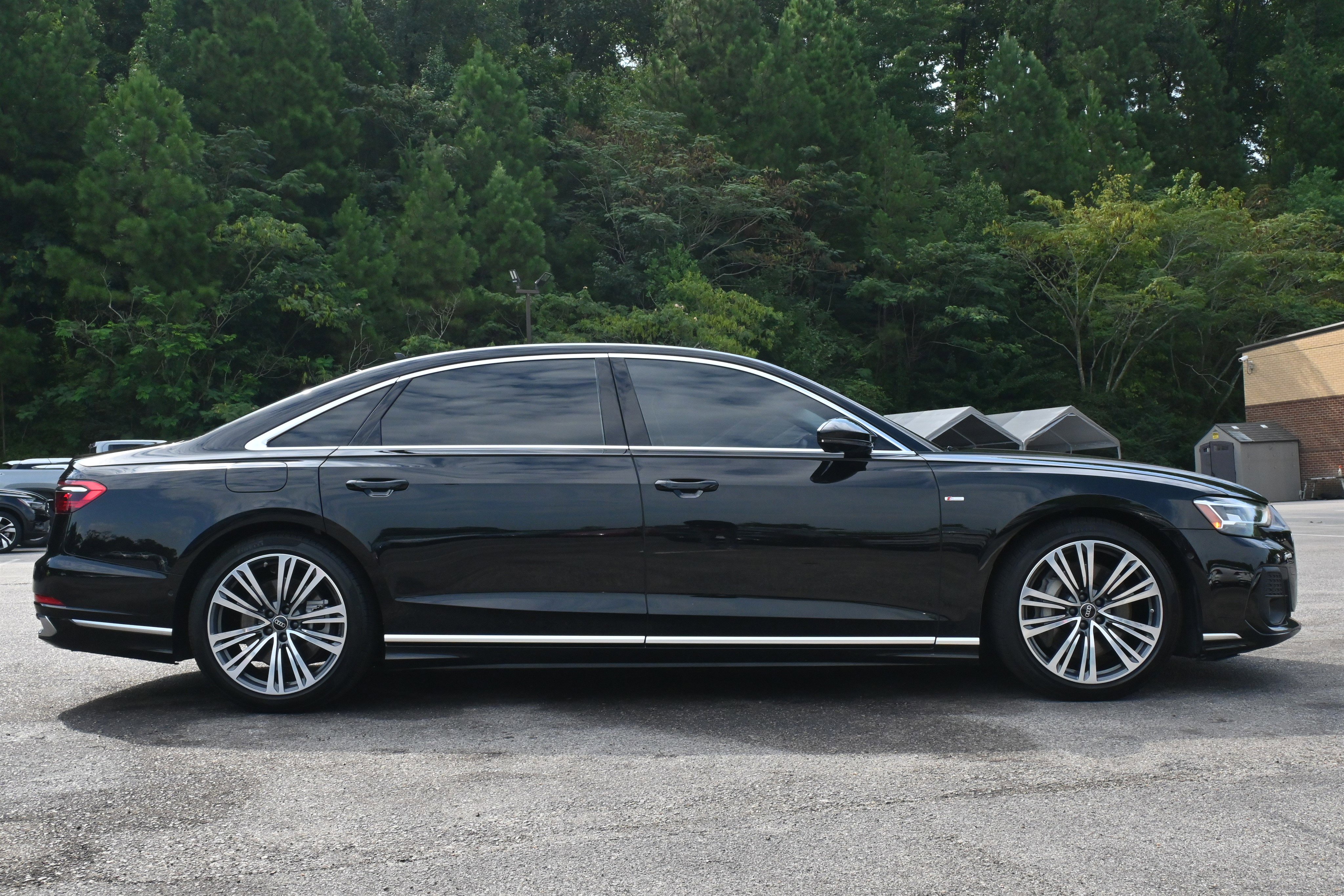 Used 2022 Audi A8 L 3.0T image 10