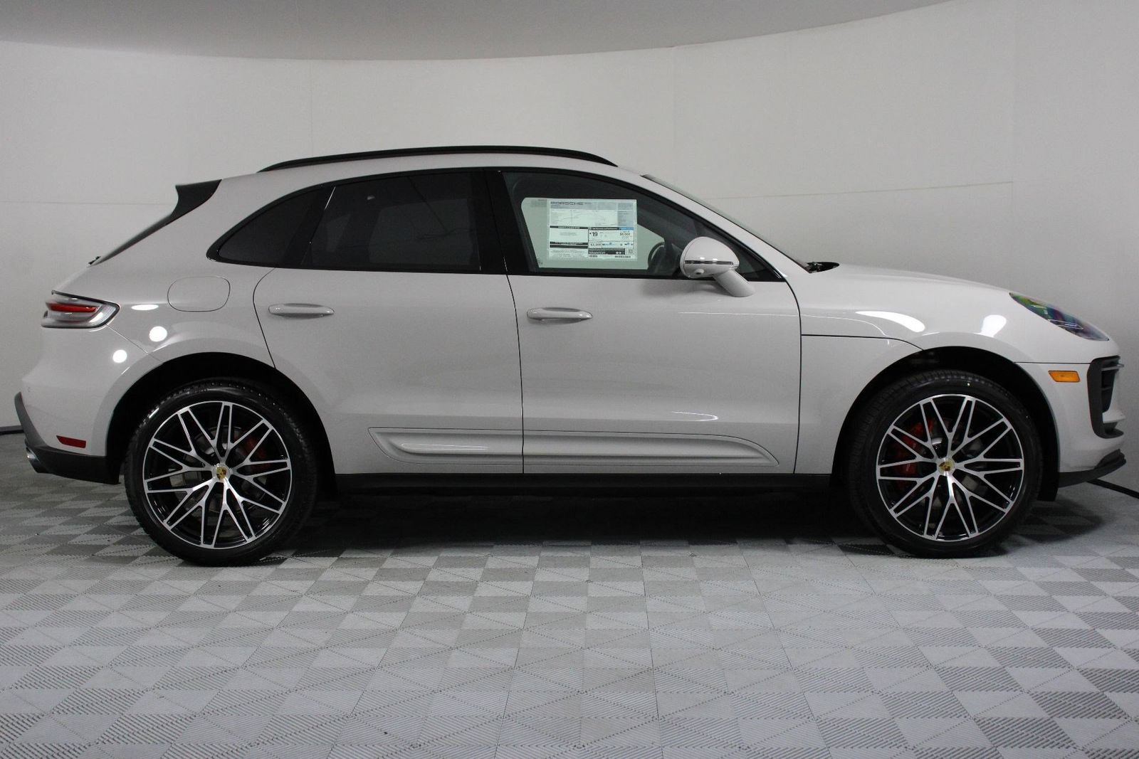 New 2026 Porsche Macan S AWD/4WD image 8