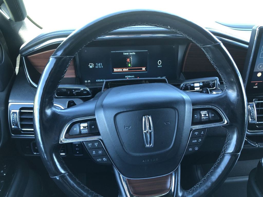Used 2023 Lincoln Navigator Reserve AWD/4WD image 17