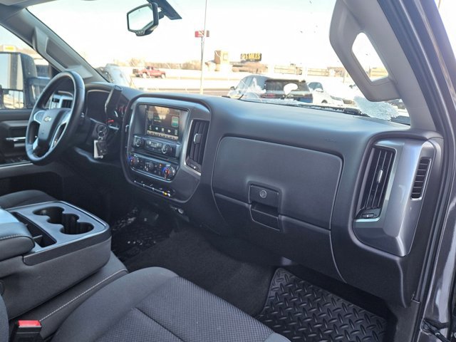 Used 2015 Chevrolet Silverado 2500 LT w/ LT Convenience Package image 21