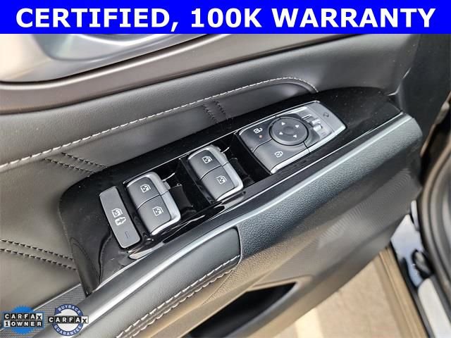 Certified 2025 Kia Sorento SX image 11