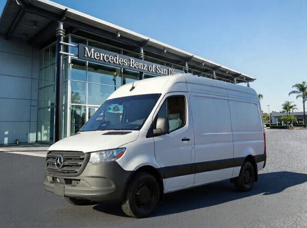 New 2025 Mercedes-Benz Sprinter 2500