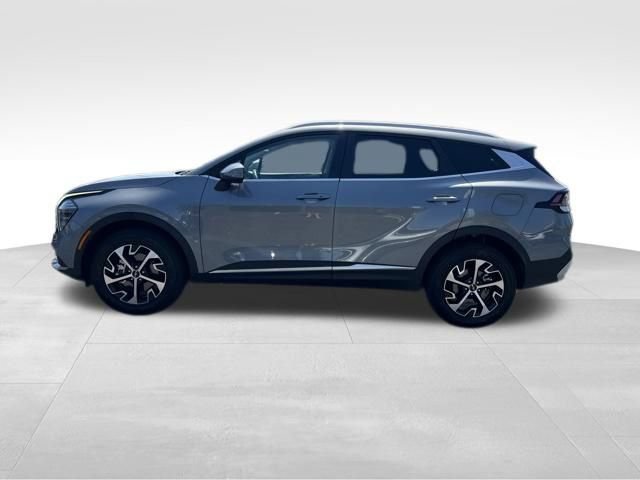 Certified 2025 Kia Sportage EX AWD/4WD image 5