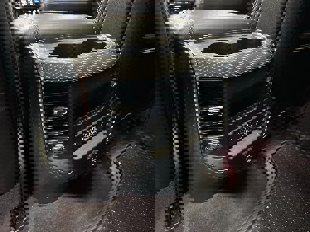 Used 2020 RAM 1500 Limited image 44