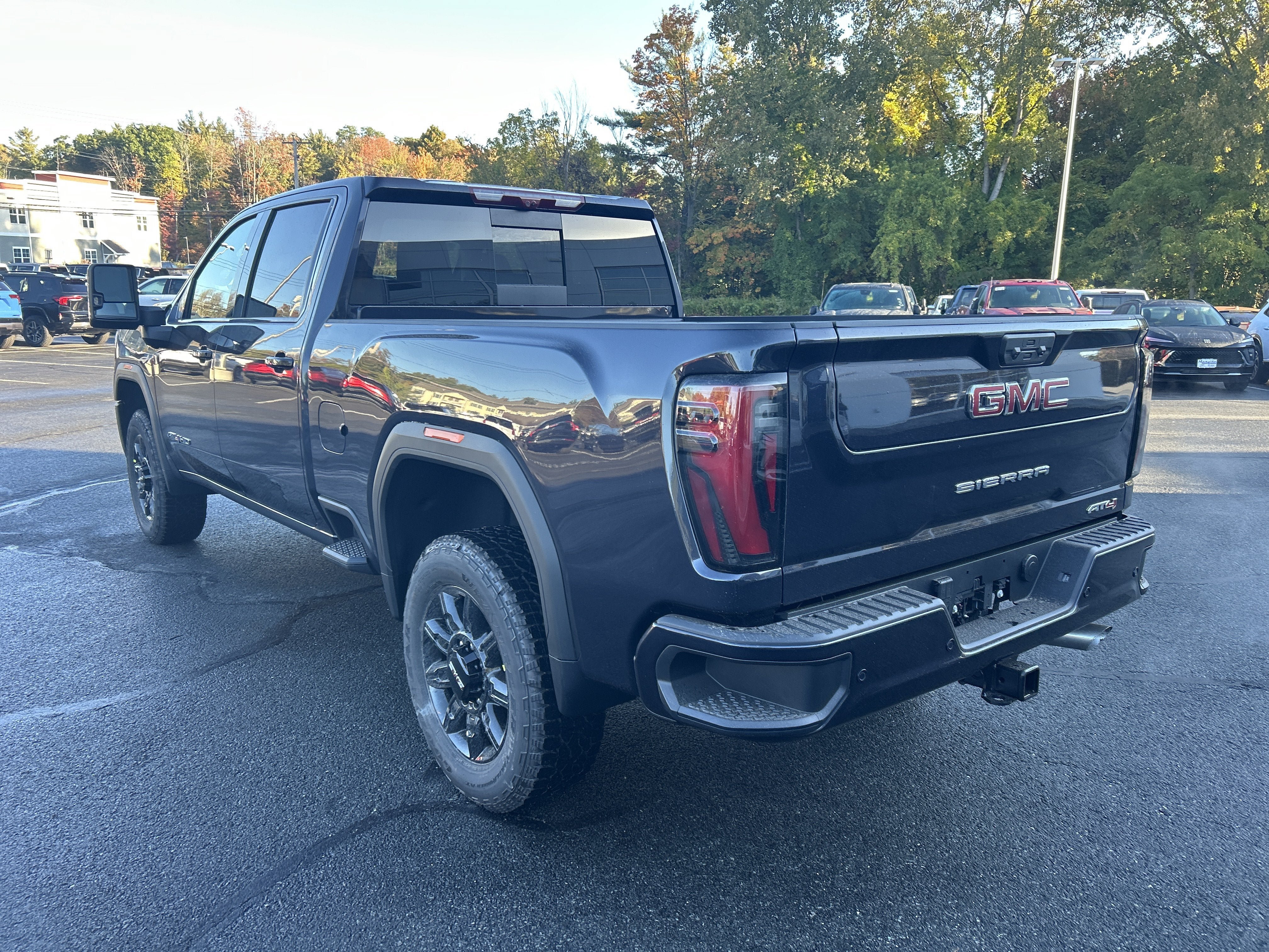 New 2026 GMC Sierra 2500 AT4 w/ AT4 Premium Plus Package AWD/4WD image 8