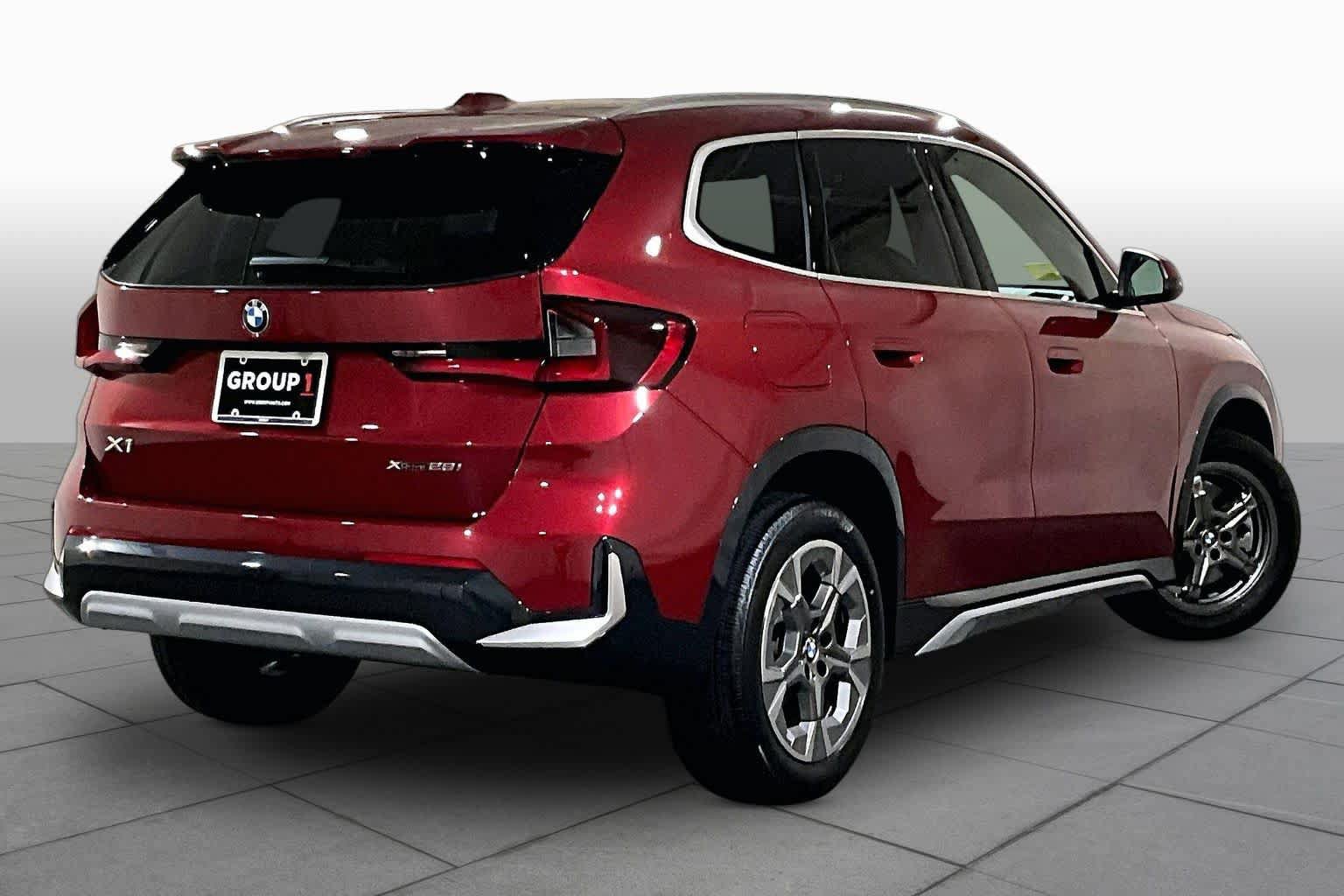 Used 2026 BMW X1 xDrive28i w/ Convenience Package AWD/4WD image 12