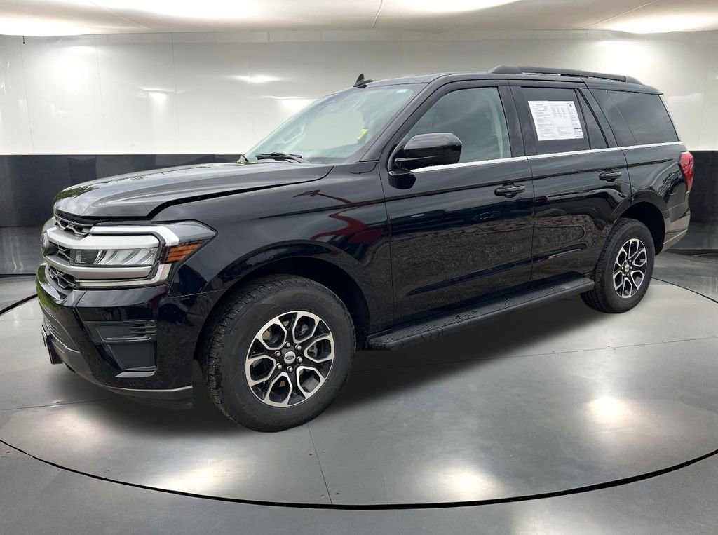 Used 2022 Ford Expedition XLT AWD/4WD image 10