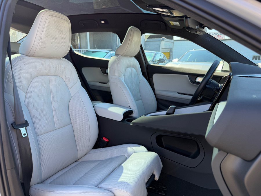 Used 2024 Polestar Polestar 2 AWD/4WD image 33