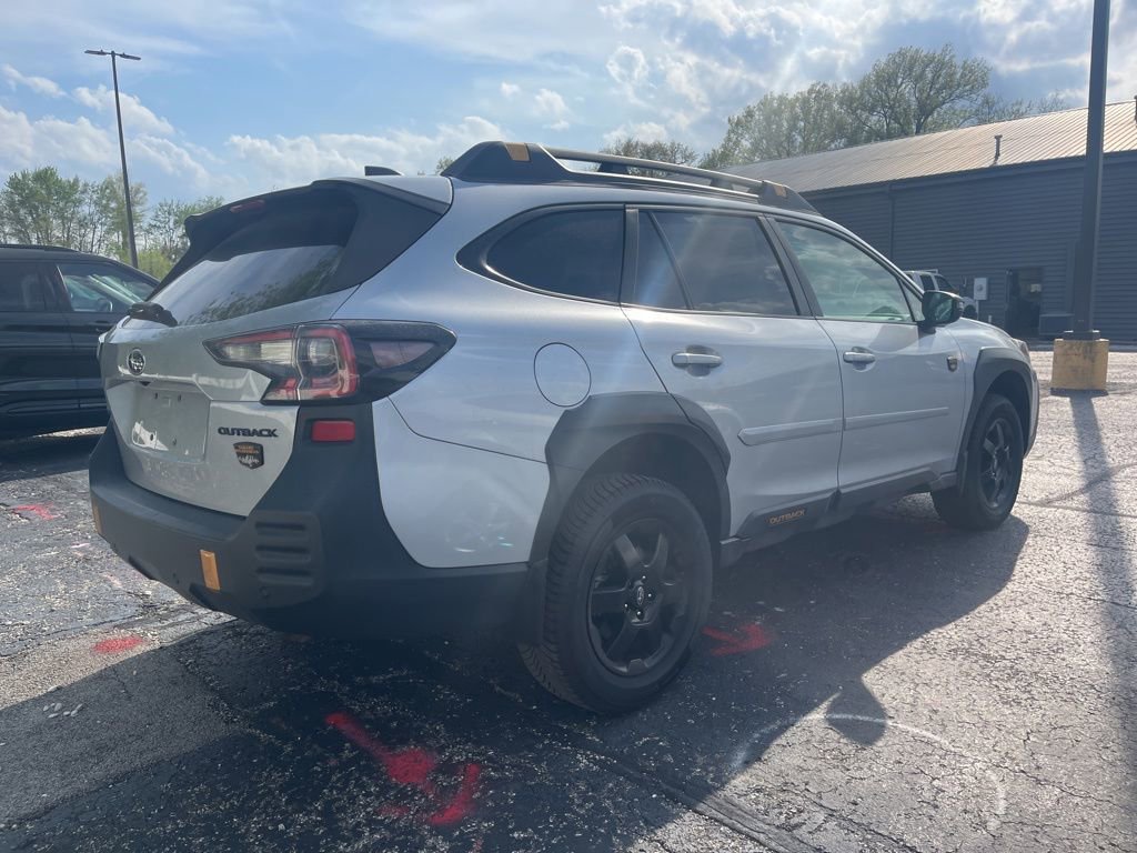 Used 2022 Subaru Outback Wilderness image 8