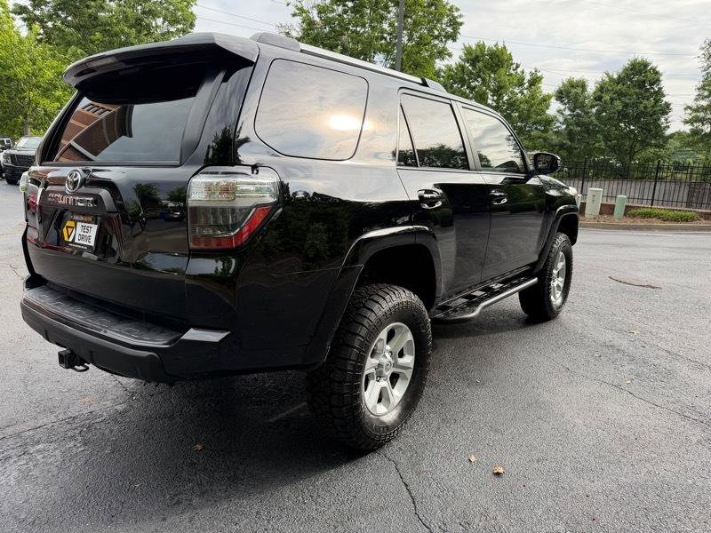 Used 2014 Toyota 4Runner Trail AWD/4WD image 4