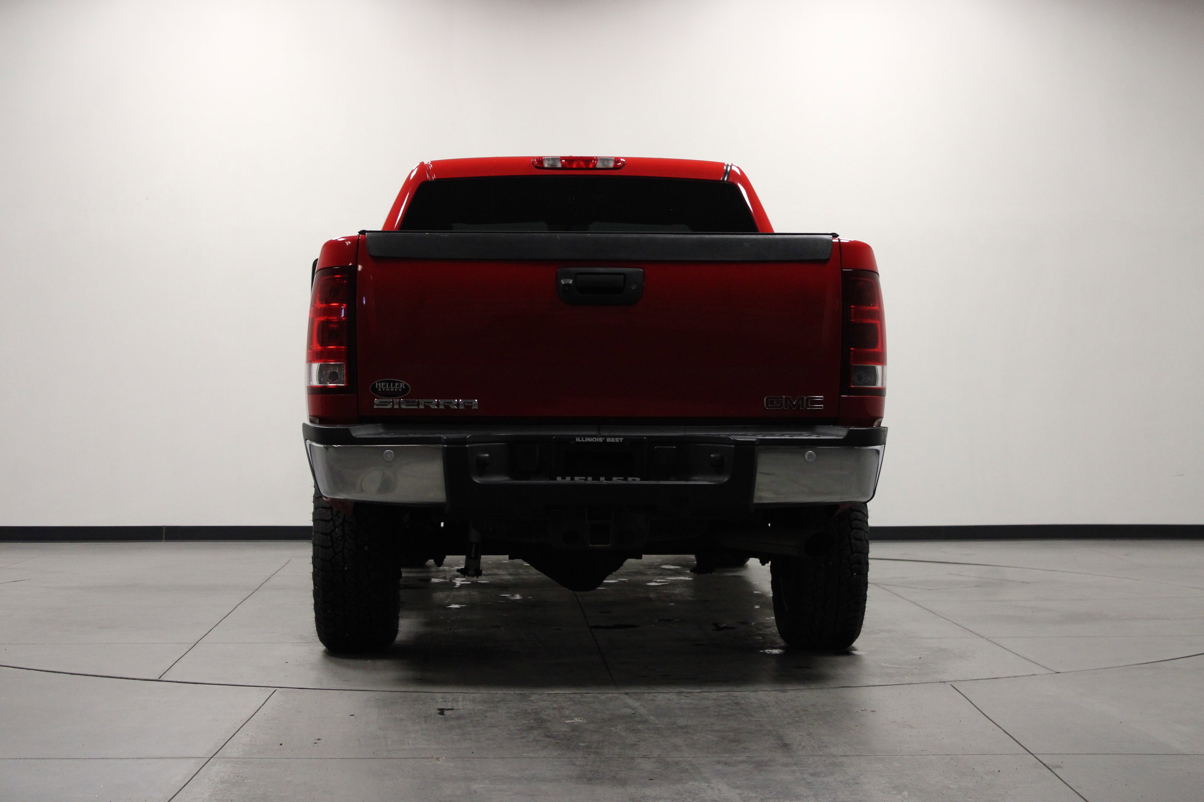 Used 2011 GMC Sierra 2500 SLT w/ Entertainment Package image 5