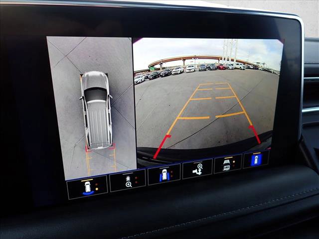 Used 2023 Chevrolet Tahoe Z71 w/ Luxury Package image 23