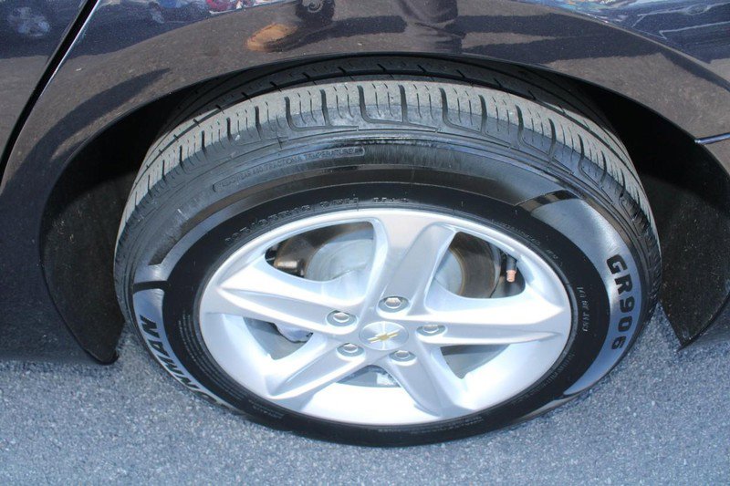 Used 2023 Chevrolet Malibu LT image 7