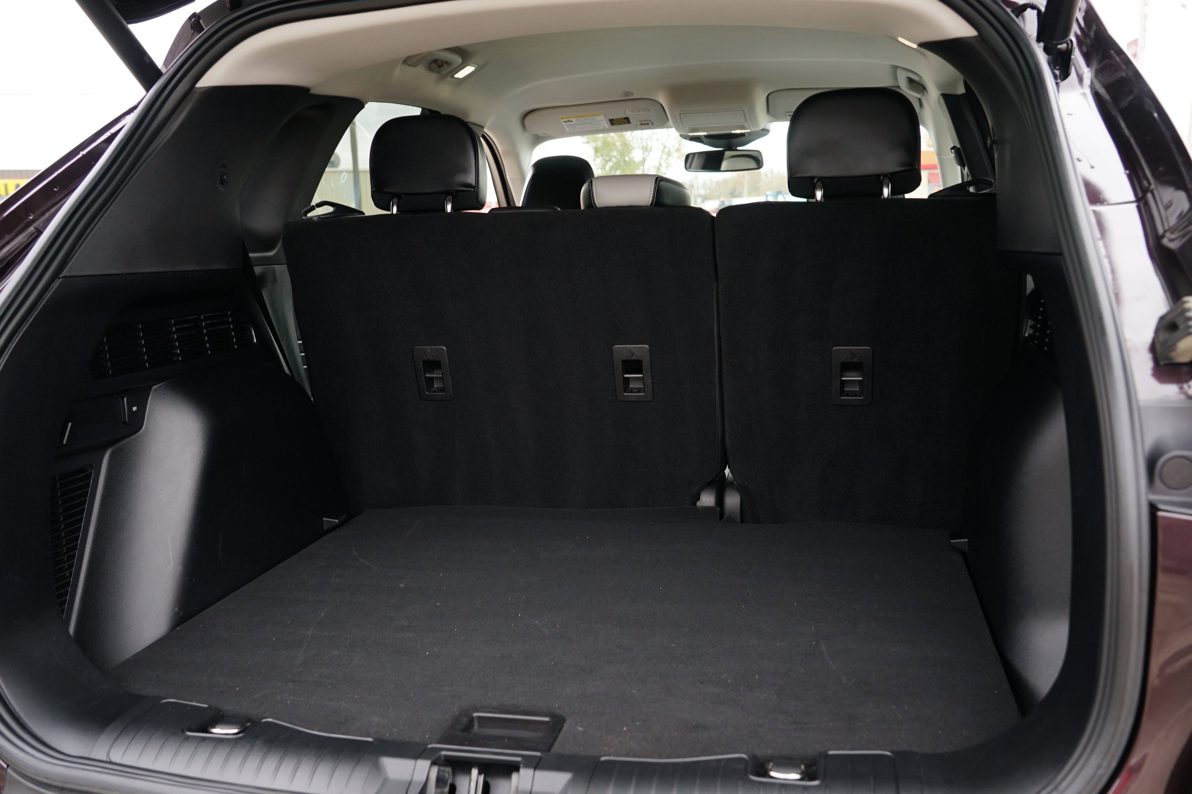 Used 2023 Ford Escape Platinum image 29