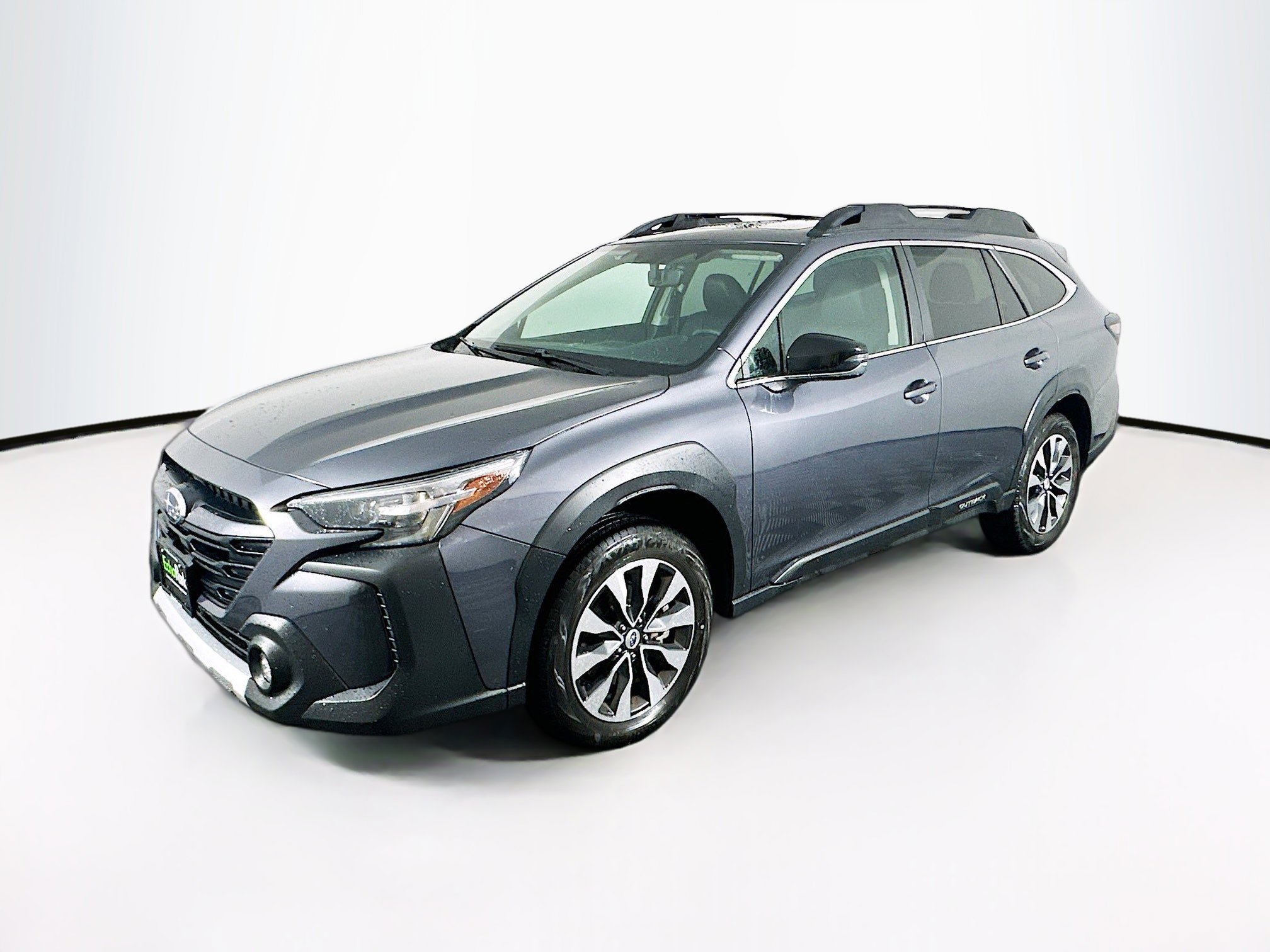 Used 2024 Subaru Outback Limited image 3