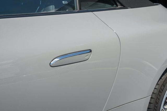 Used 2022 Mercedes-Benz SL 55 AMG 4MATIC w/ Driver Assistance Package image 19