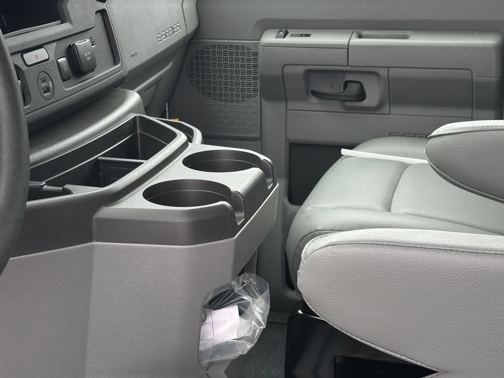 New 2025 Ford E-350 and Econoline 350 Super Duty w/ Power Equipment Group RWD image 18